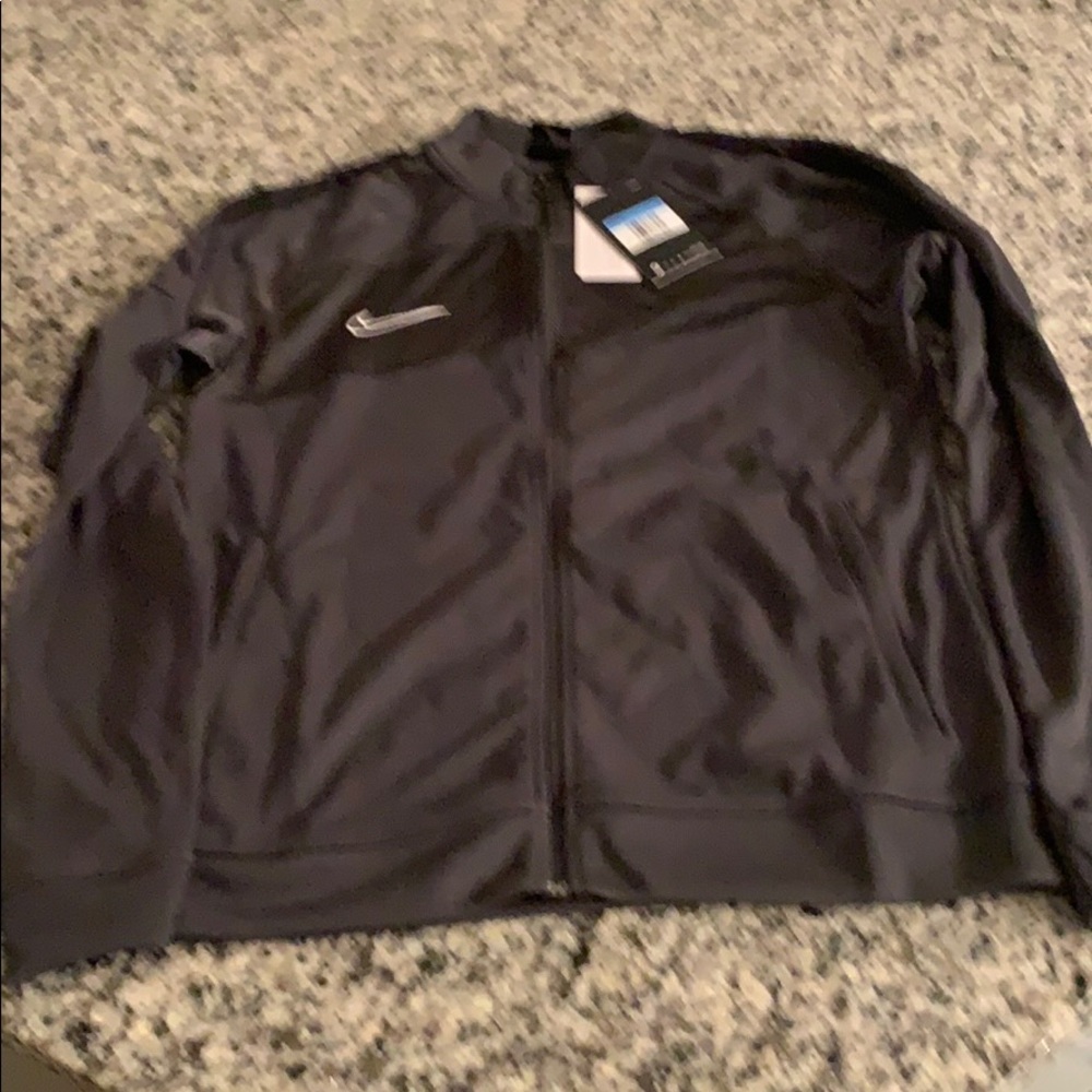 Nike women’s training jacket gray medium